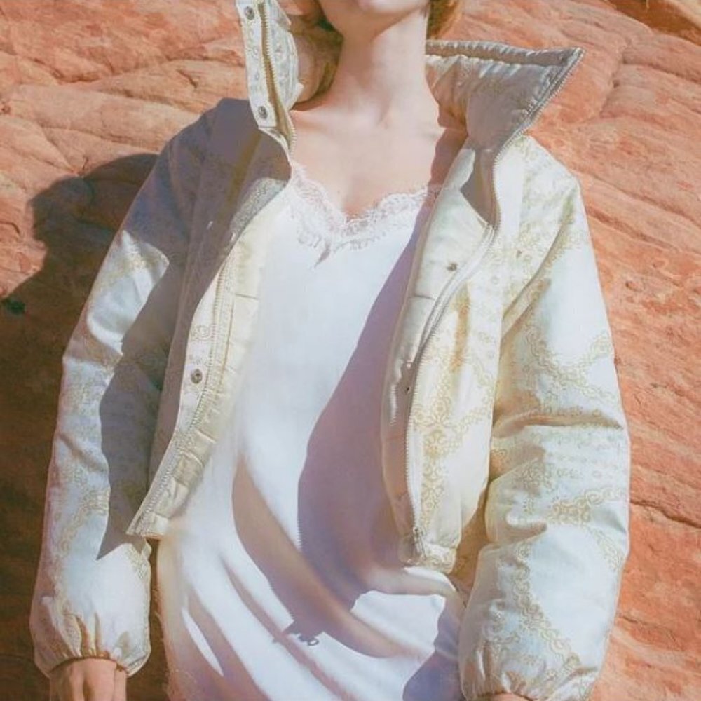 Urban Outfitters BDG Ivory Linen Printed Isla Cropped Puffer XS - Picture 6 of 16